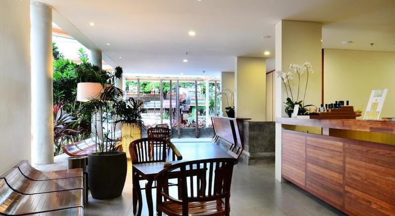 J Hotel Kuta Кута Екстер'єр фото